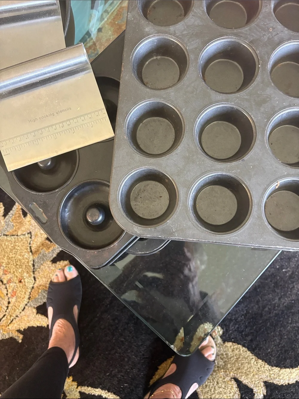 Nonstick Gray Bakeware Set with Baking Tools